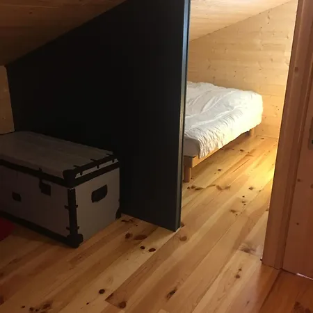 Chalet Mitoyen A Pour 8 Personnes