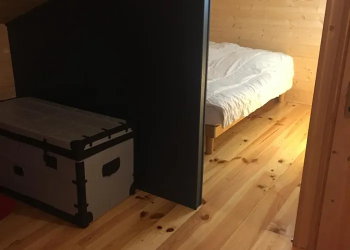 Chalet Mitoyen A Pour 8 Personnes